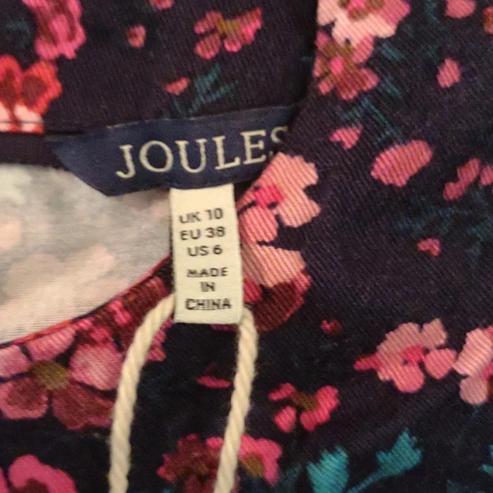 Joules pink and blue floral dress size 6 ruffle bottom - Picture 4 of 5